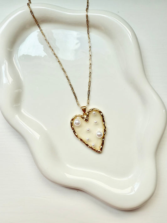 Pearl Studded Heart Necklace